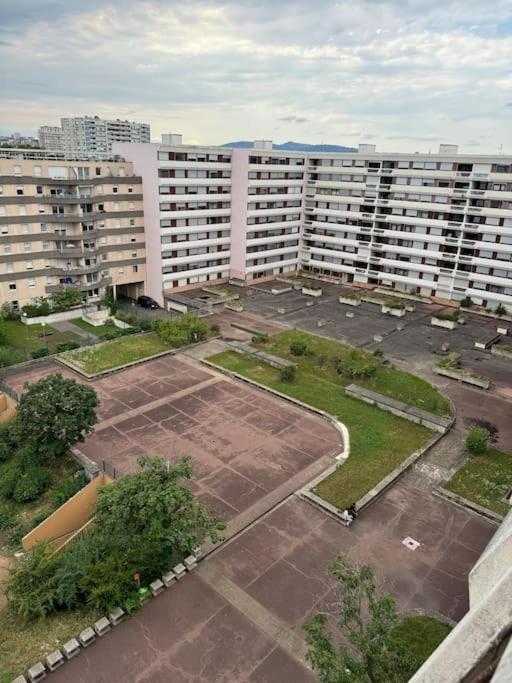 Grand Appartement 3 Chambres Balcon - Partdieu Лион Экстерьер фото